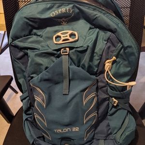 Osprey Talon 22 Hiking Backpack